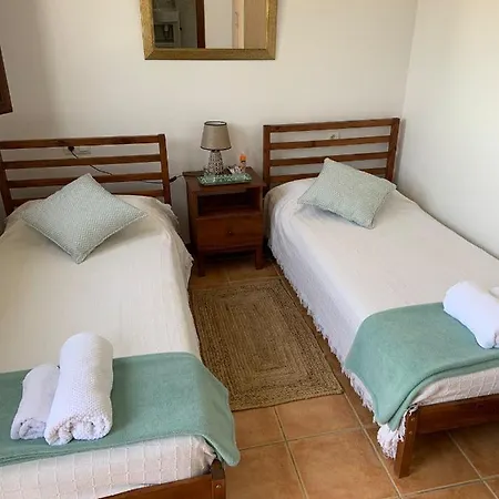 El Paraiso De *